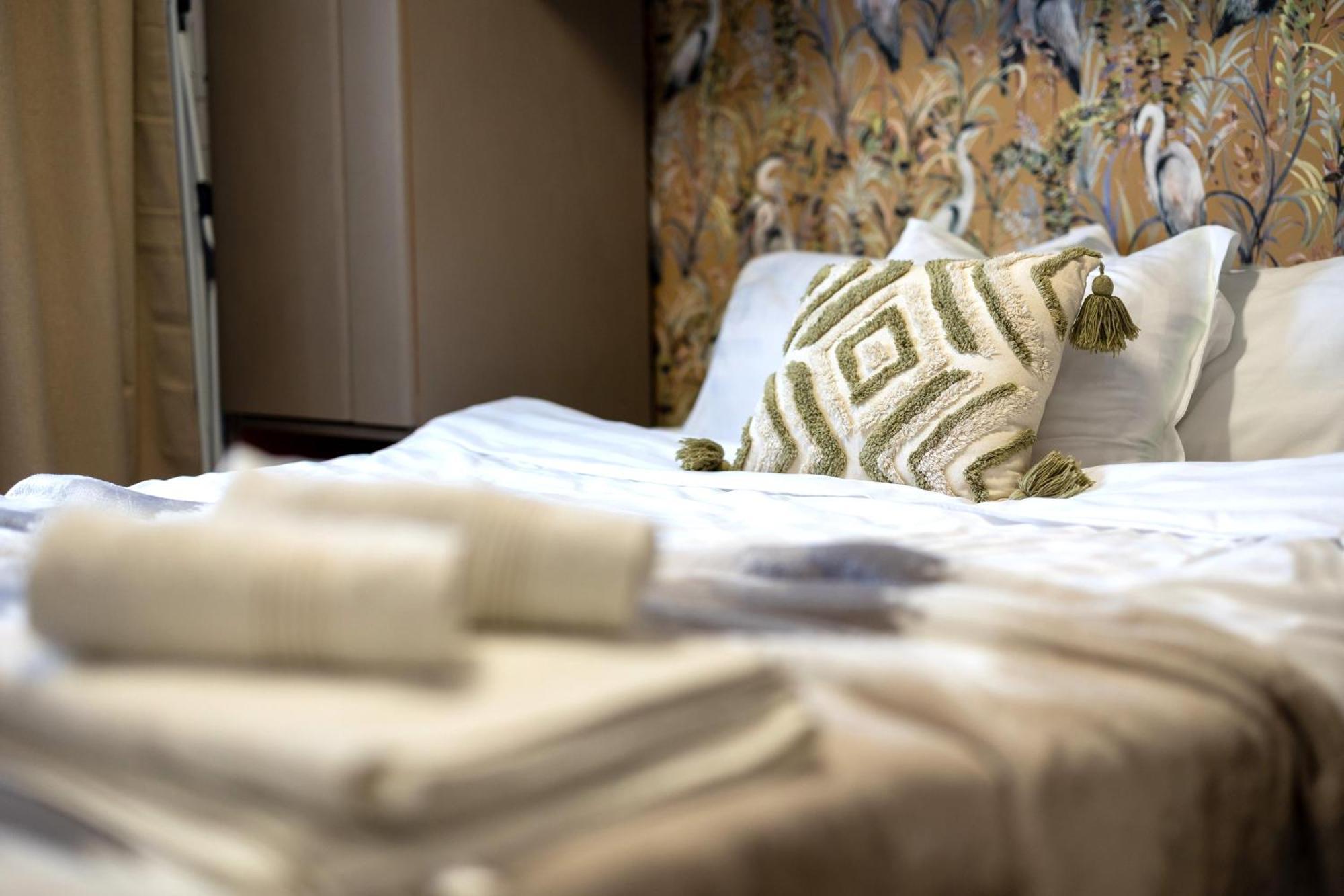Cozy Studio Retreat - Quiet, Premium Stay Timisoara Exterior foto
