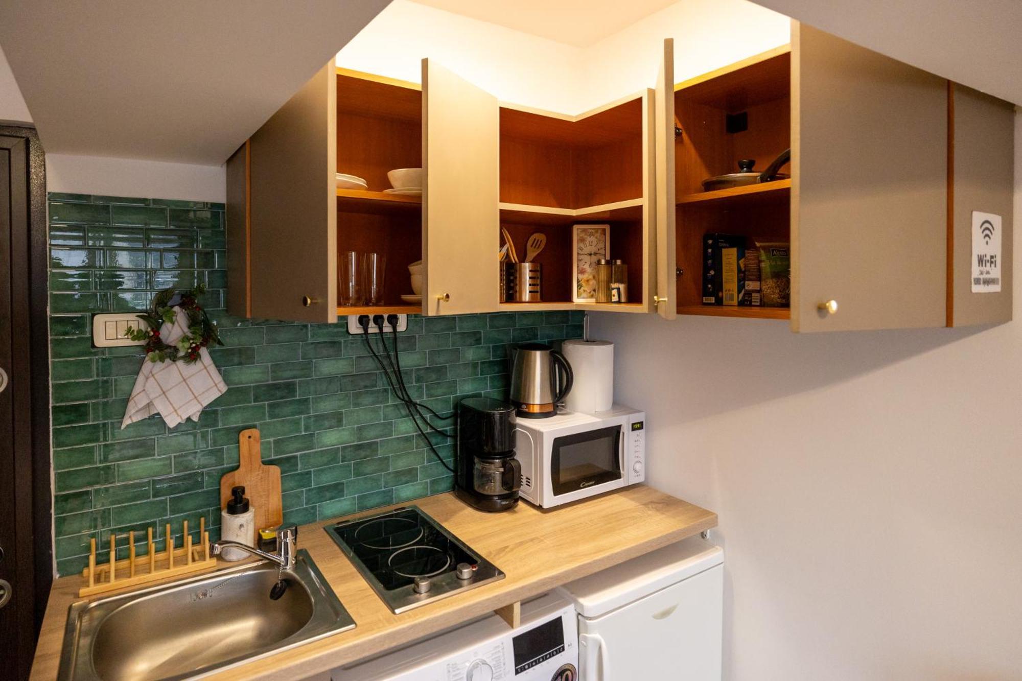 Cozy Studio Retreat - Quiet, Premium Stay Timisoara Exterior foto