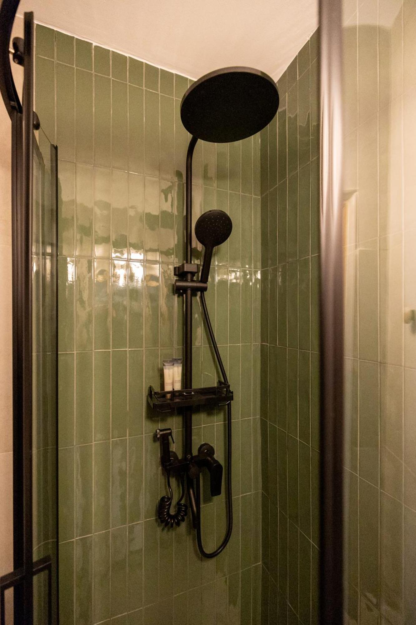 Cozy Studio Retreat - Quiet, Premium Stay Timisoara Exterior foto